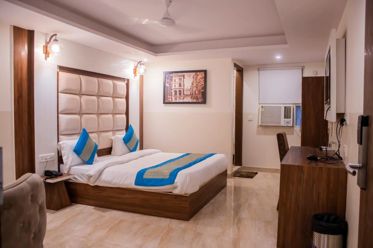 Hotel Airport City Delhi International Airport นิวเดลี ภายนอก รูปภาพ