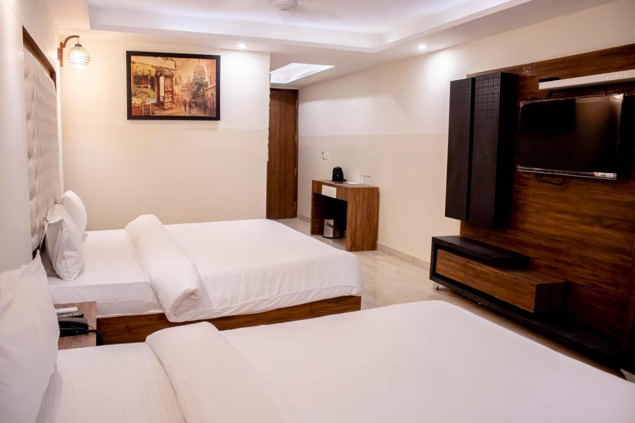 Hotel Airport City Delhi International Airport นิวเดลี ภายนอก รูปภาพ