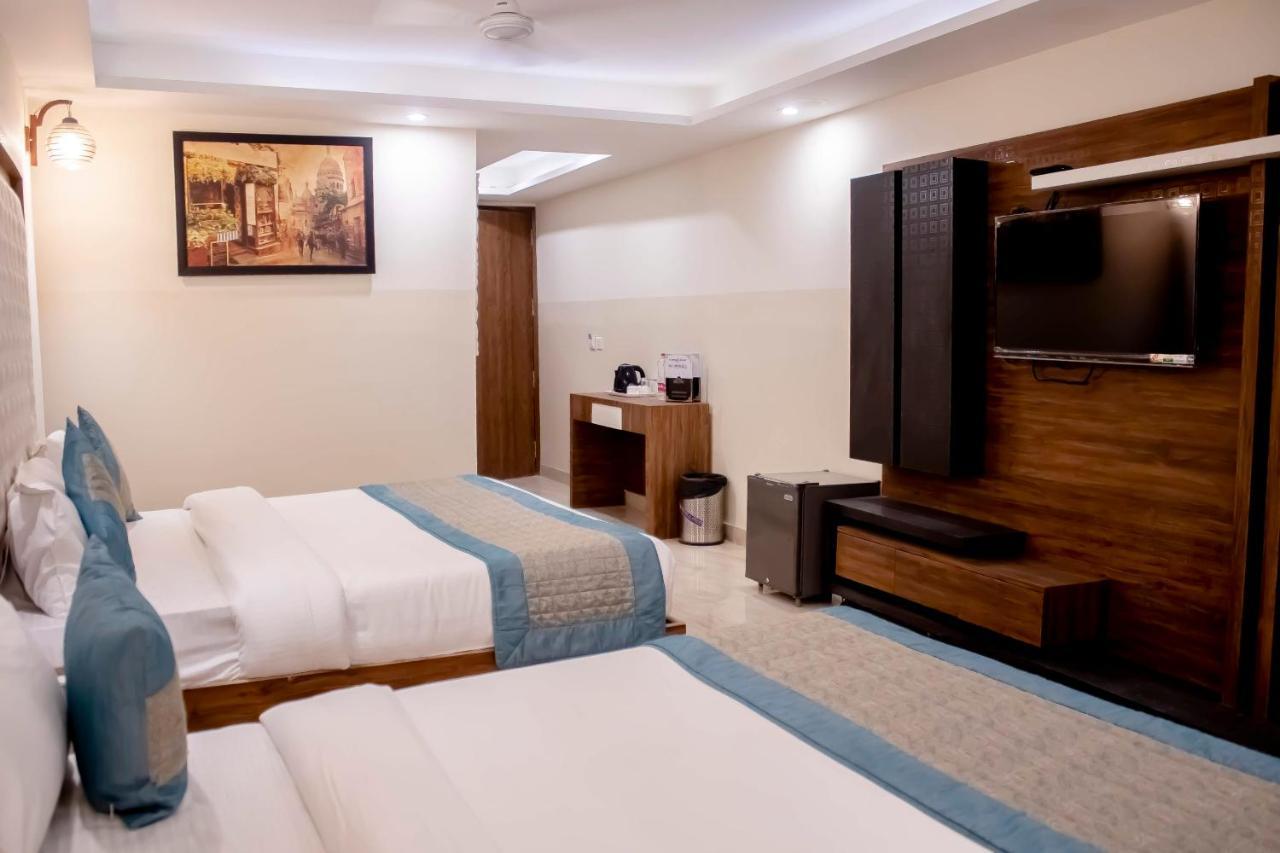Hotel Airport City Delhi International Airport นิวเดลี ภายนอก รูปภาพ