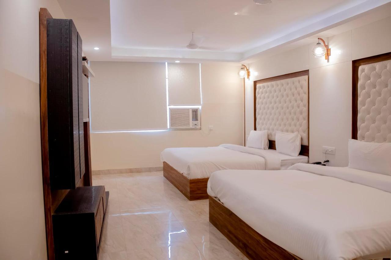 Hotel Airport City Delhi International Airport นิวเดลี ภายนอก รูปภาพ